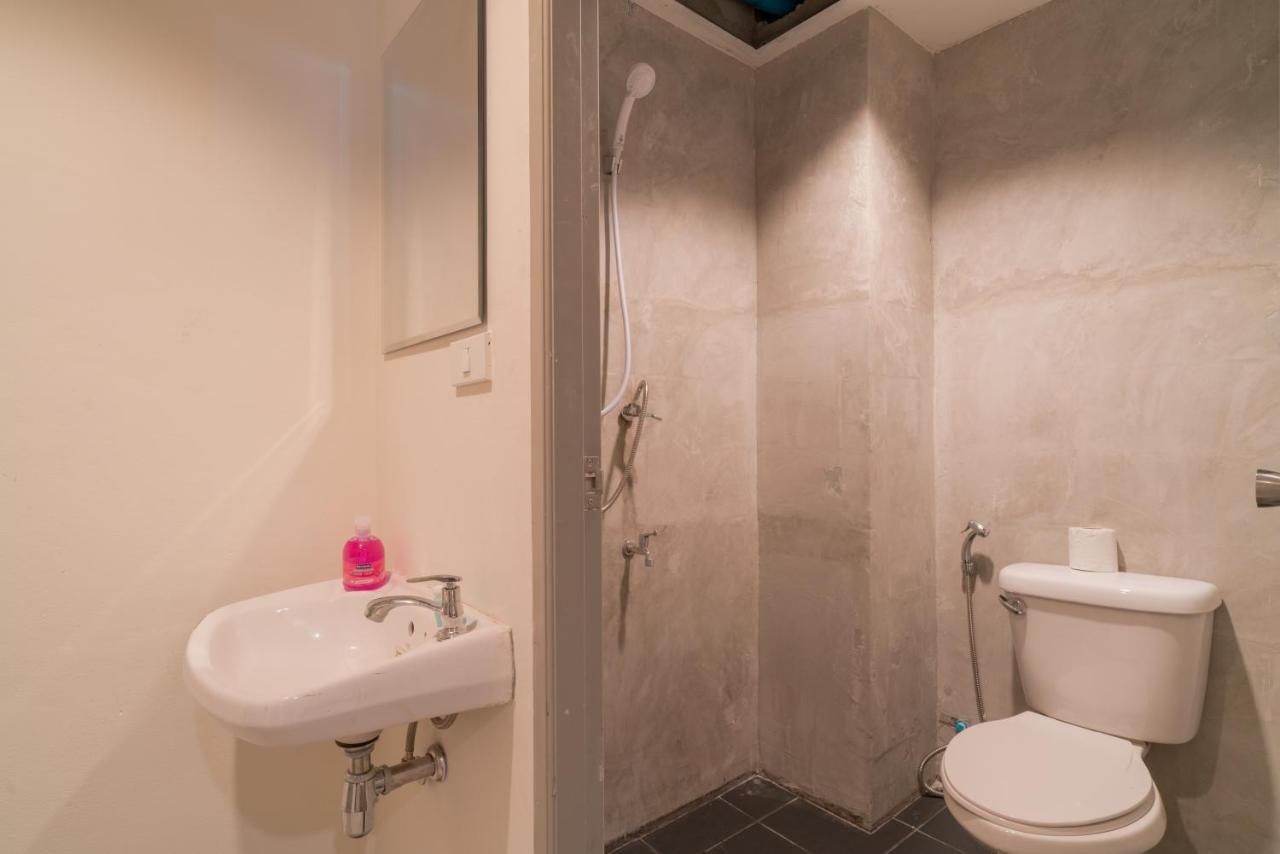 Hotel Grey Door Patong Exterior foto