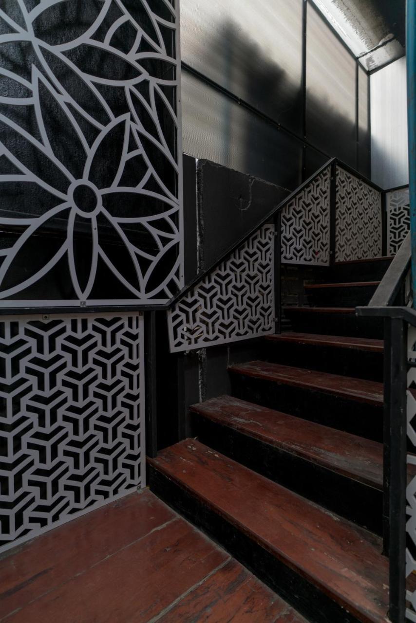 Hotel Grey Door Patong Exterior foto